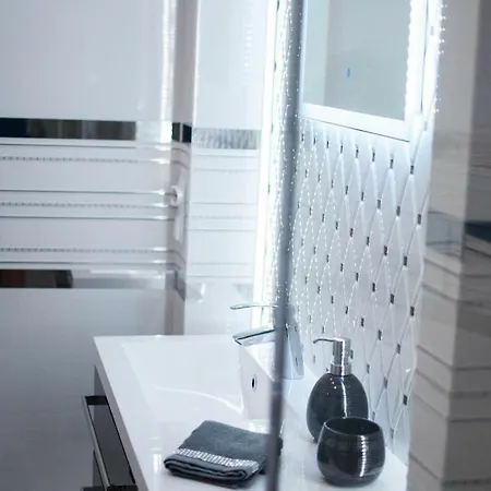 Apartamento Cracow Jacuzzi - Silver Cracóvia